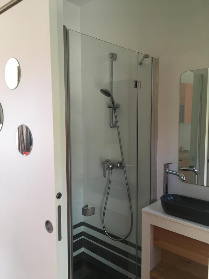 By Cassis Chambre Privee Dans Maison Familiale מראה חיצוני תמונה